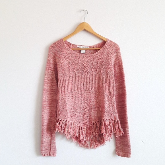American Rag Tops - ❌SOLD❌American Rag Fringed Handkerchief Size XS